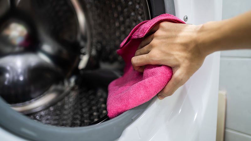 rubber wasmachine schoonmaken